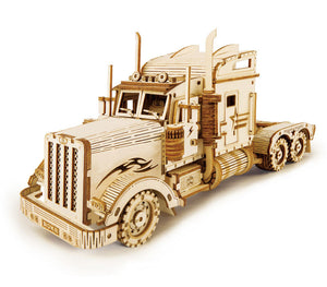 Scale Model Vehicles; Heavy Semi Truck