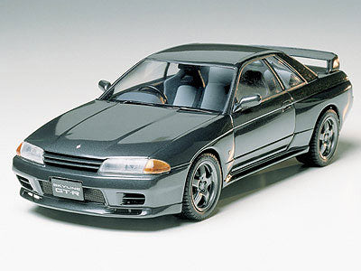 1/24 Nissan Skyline GTR Plastic Model Kit