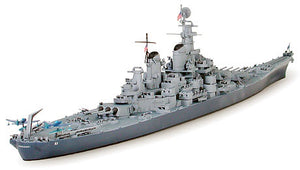 1/700 US Navy Battleship Missouri